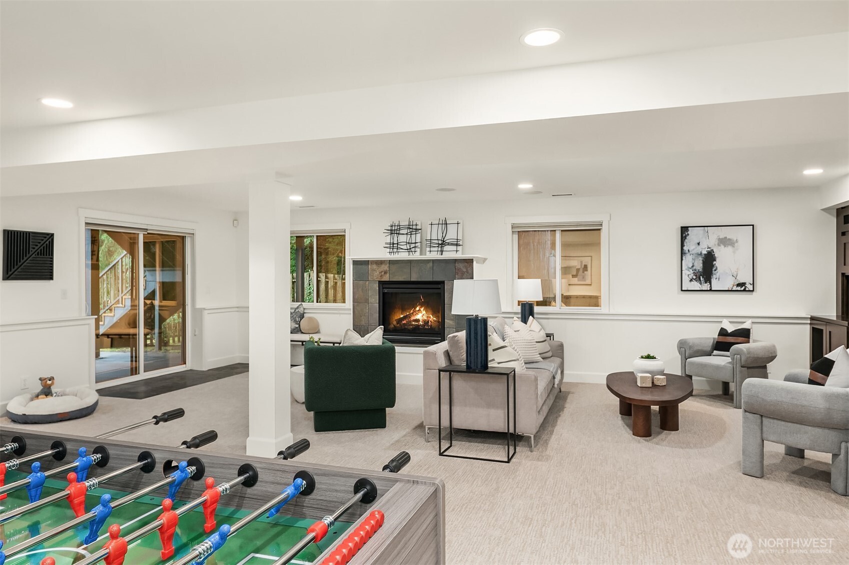 10702 35th Avenue Northeast Seattle, WA 98125 - Photo 31 of 40