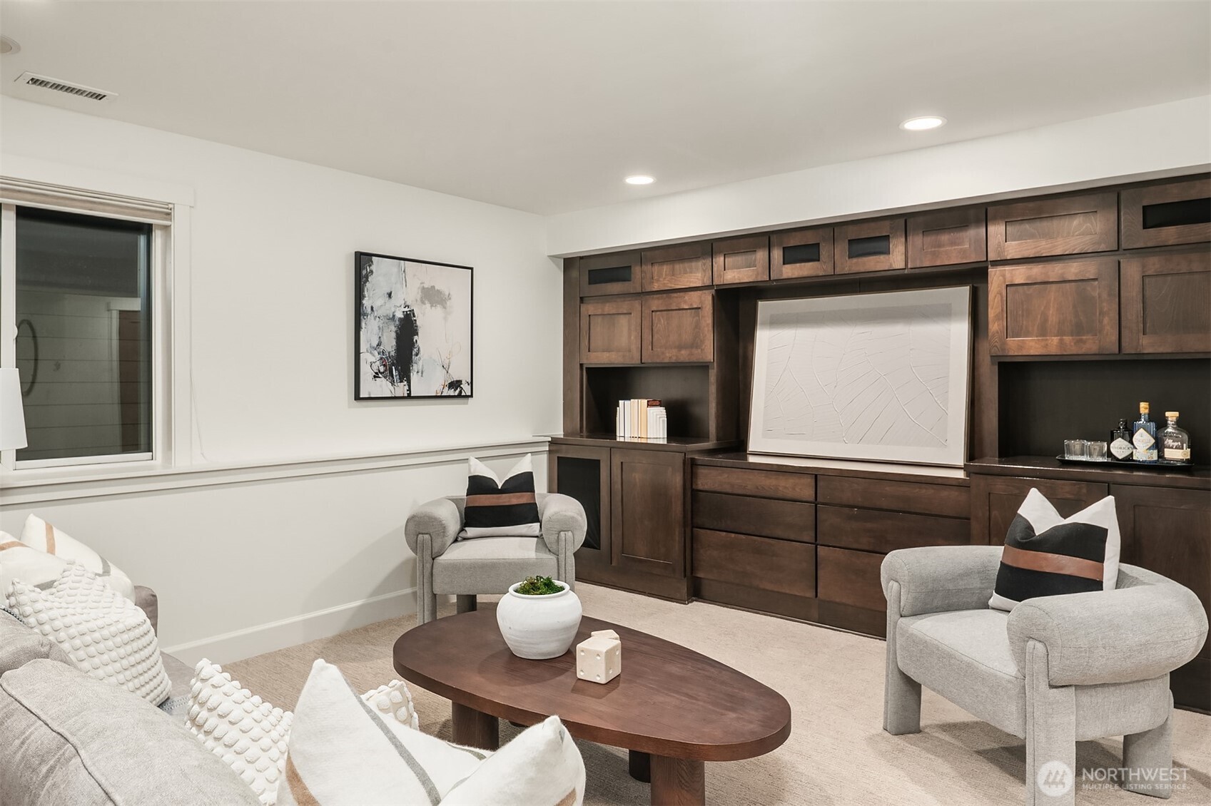 10702 35th Avenue Northeast Seattle, WA 98125 - Photo 33 of 40