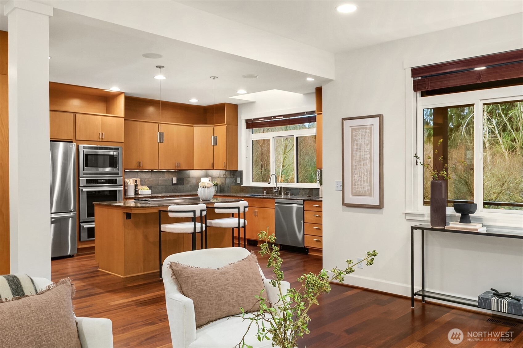 10702 35th Avenue Northeast Seattle, WA 98125 - Photo 9 of 40