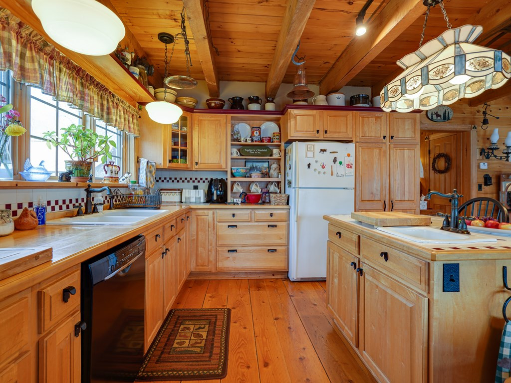 1066 Goodnow Flow Road Newcomb, NY 12852 - Photo 25 of 72 Gallery Image 25