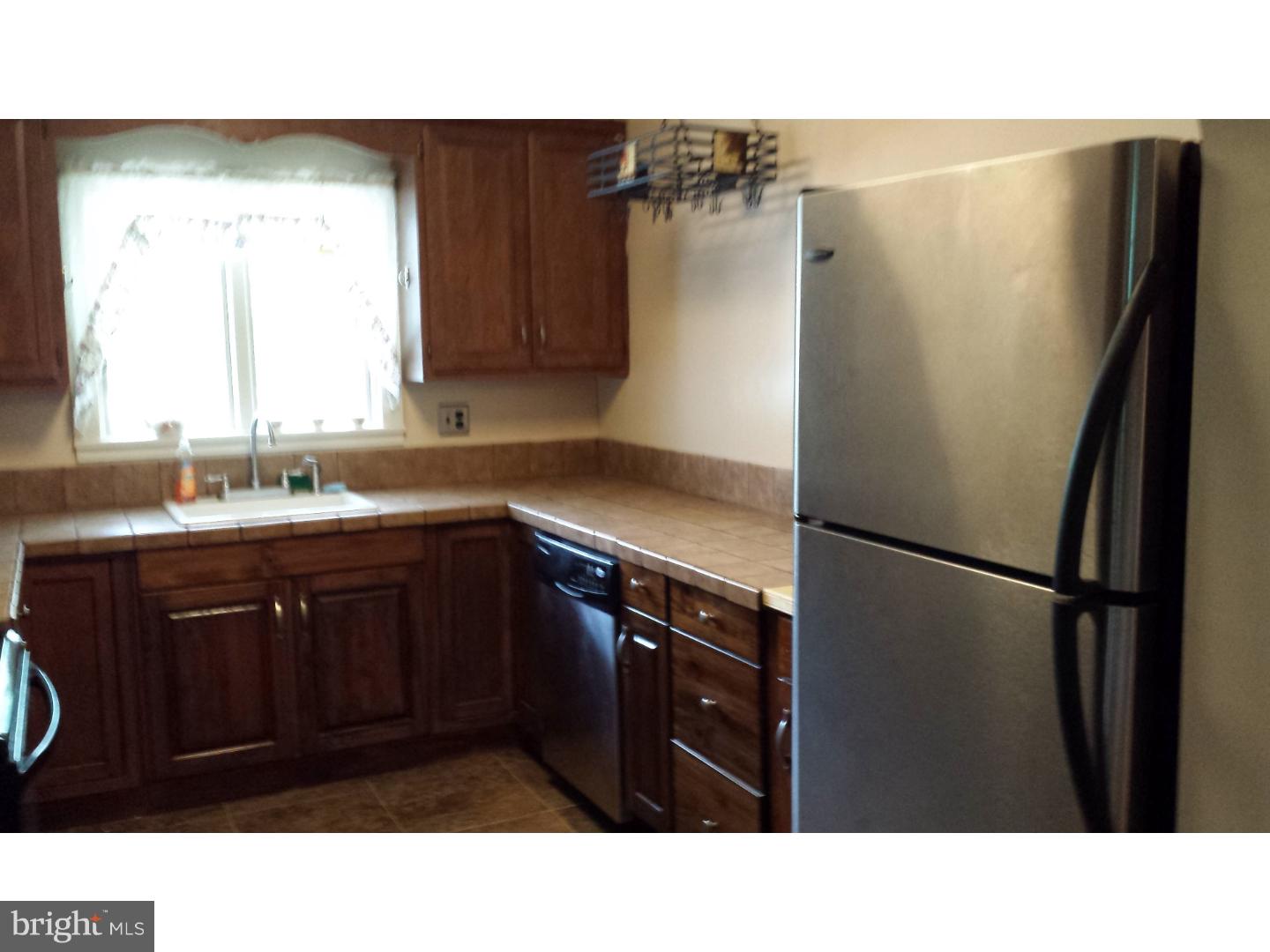 766 Fritztown Road Reading, PA 19608 - Photo 11 of 13 Kitchen