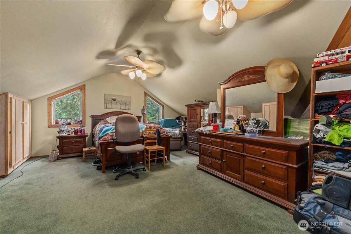 19095 Gill Creek Road Leavenworth, WA 98826 - Photo 12 of 30 a room with furniture and a large window