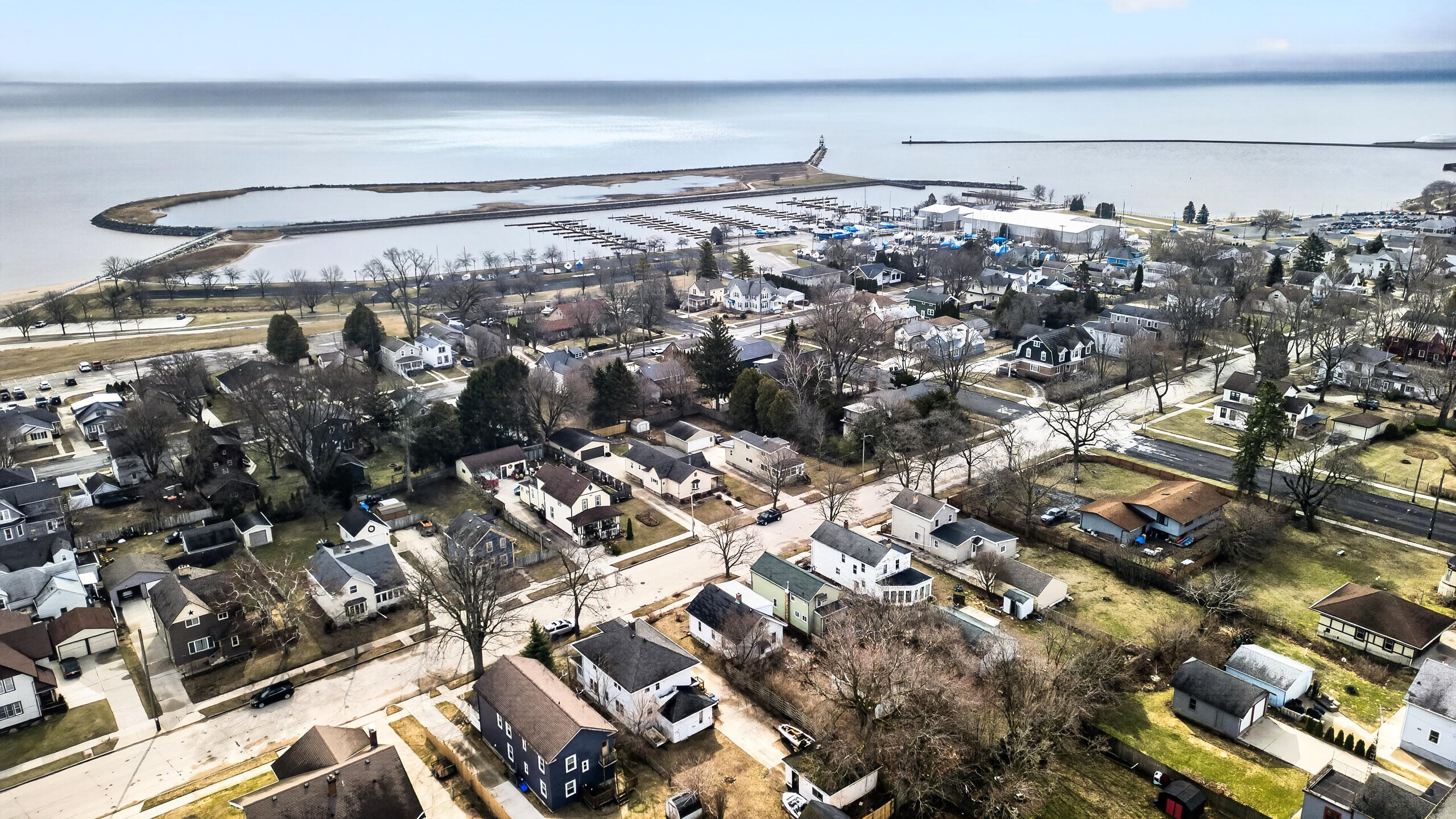 620 North 5th Street Manitowoc, WI 54220 - Photo 22 of 23 22 Aerial View