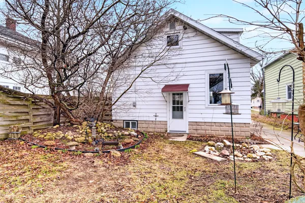 $154,900 | 620 North 5th Street, Manitowoc, WI 54220