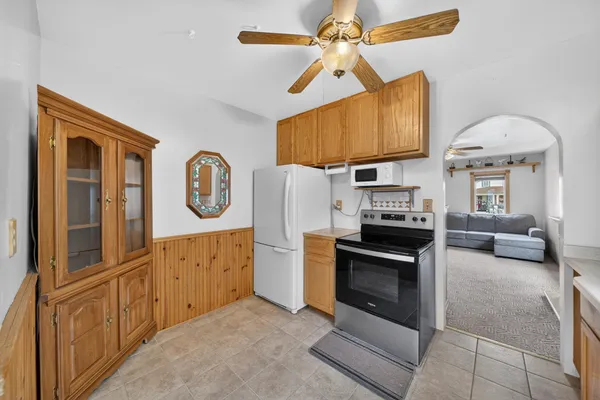 $154,900 | 620 North 5th Street, Manitowoc, WI 54220