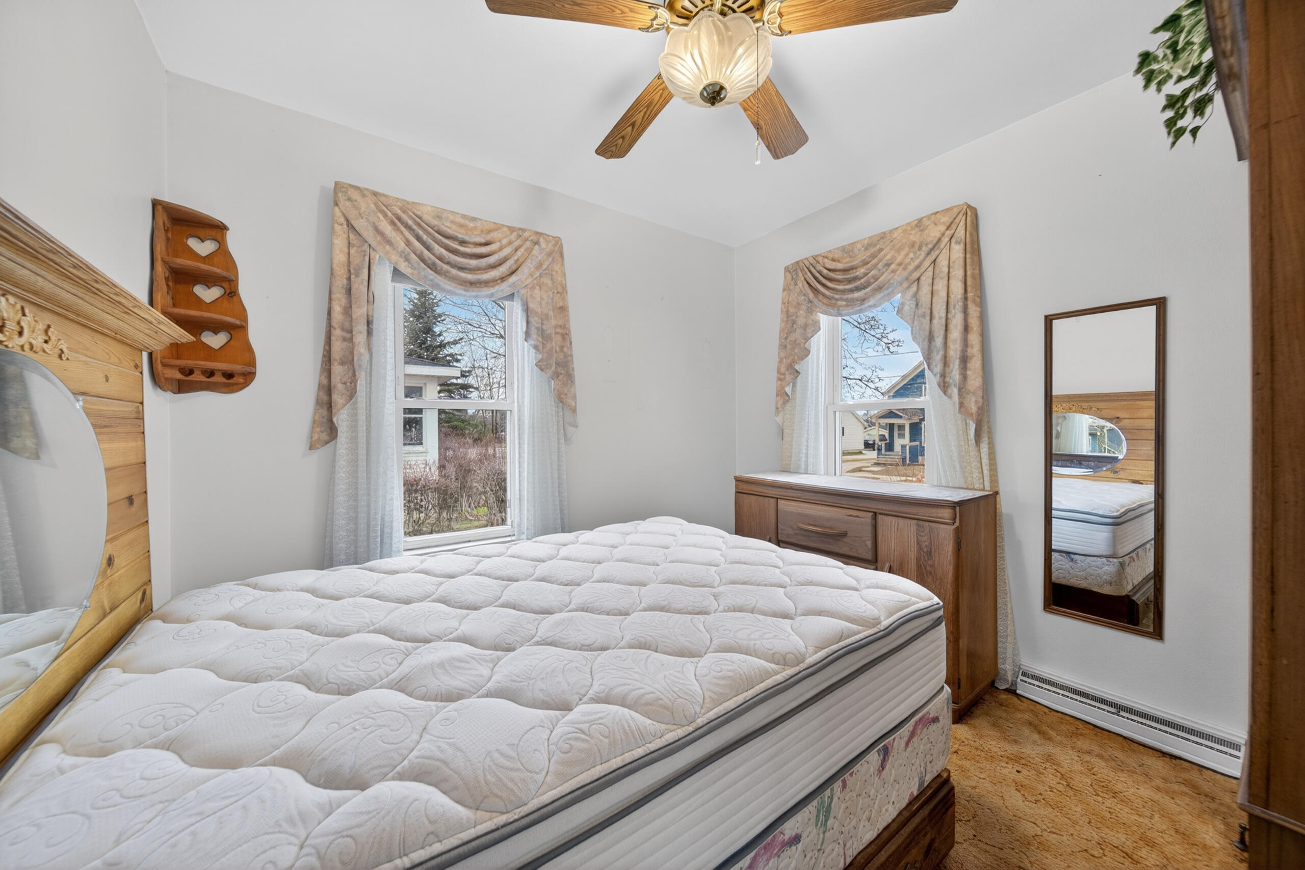 620 North 5th Street Manitowoc, WI 54220 - Photo 9 of 23 9 Bedroom 1