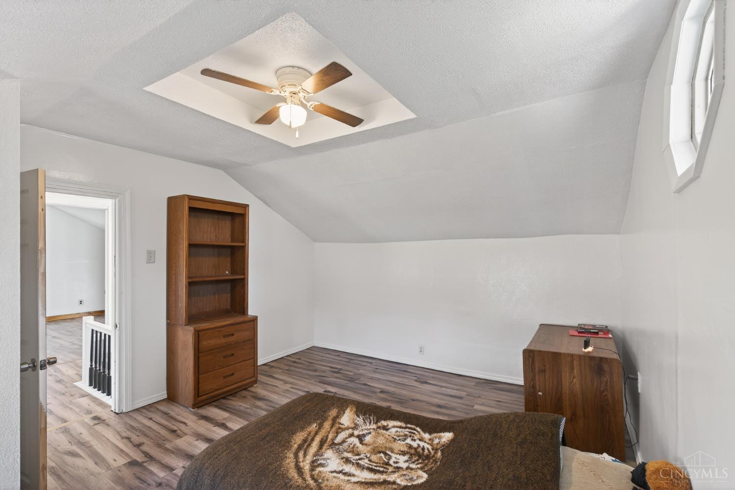 6823 Thompson Road Cincinnati, OH 45247 - Photo 38 of 53
