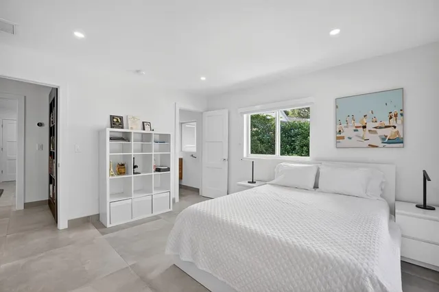 $5,995,000 | 41 South Compass Drive, Fort Lauderdale, FL 33308