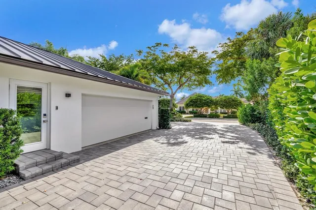 $5,995,000 | 41 South Compass Drive, Fort Lauderdale, FL 33308