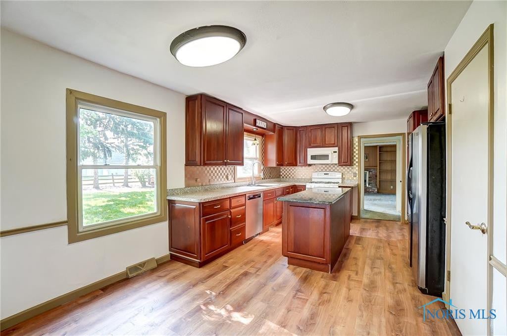 4950 Turnbridge Road Toledo, OH 43623 - Photo 9 of 43 Gallery Image 9