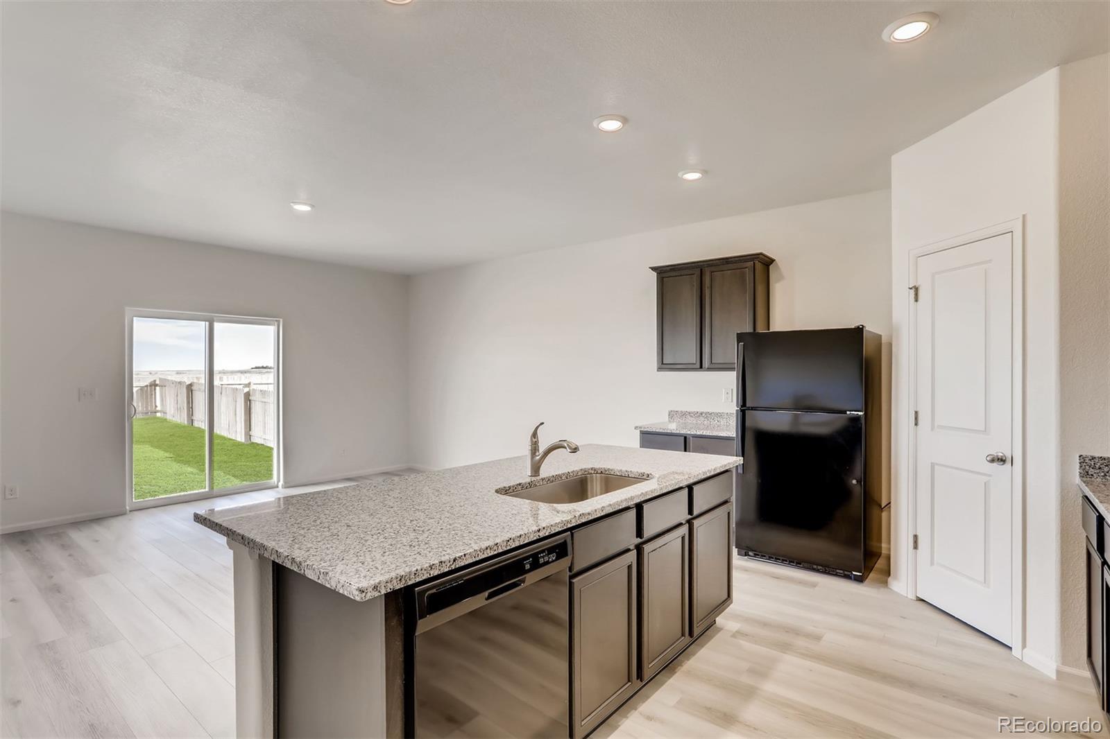 304 Maple Street Bennett, CO 80102 - Photo 8 of 25 Gallery Image 8