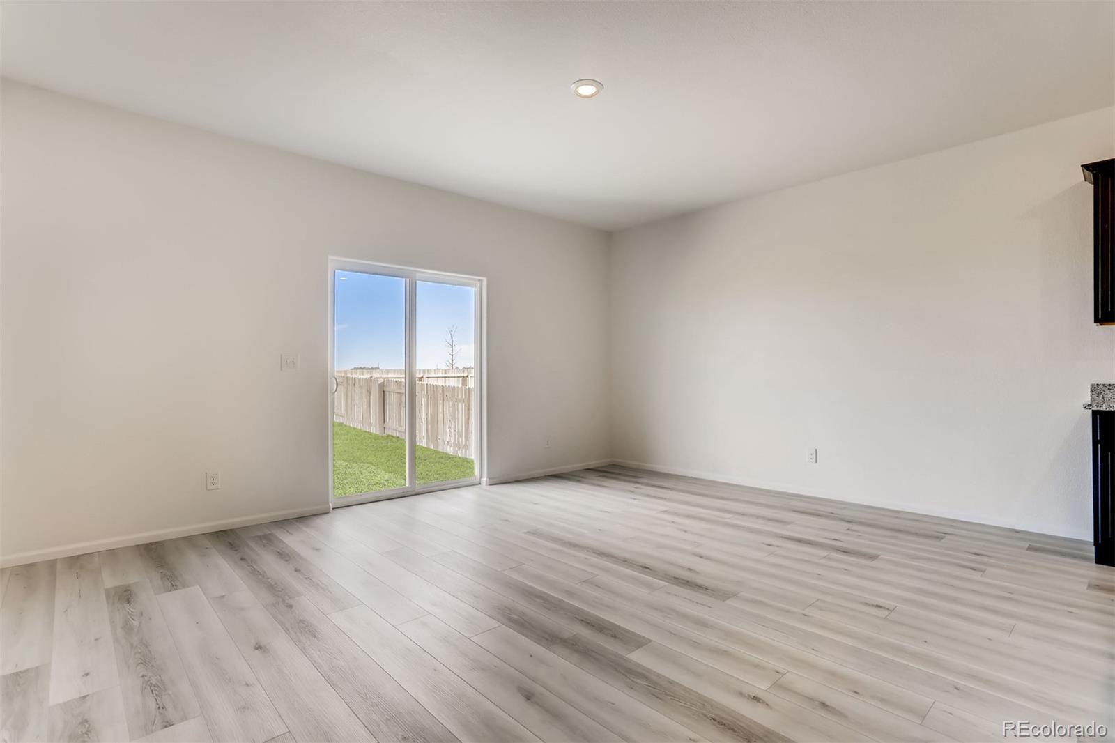 304 Maple Street Bennett, CO 80102 - Photo 10 of 25 Gallery Image 10