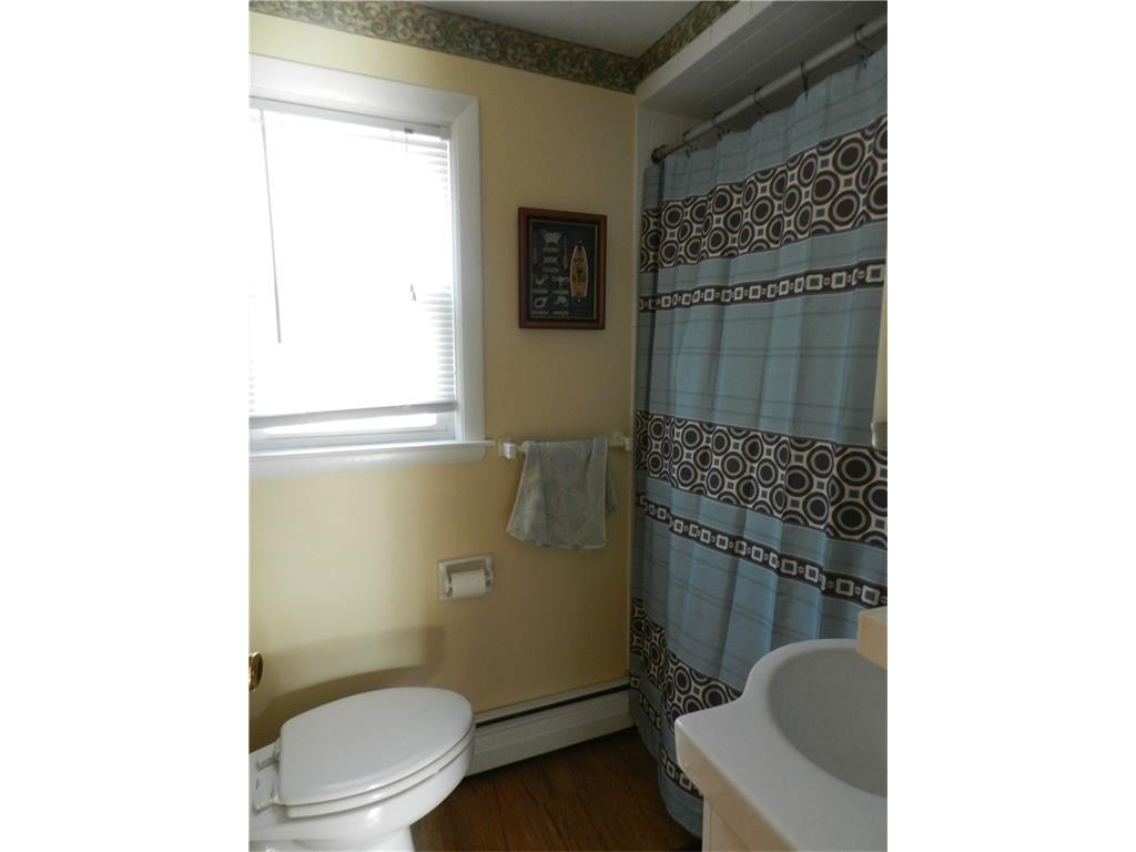 7 Virginia Street Warren, RI 02885 - Photo 8 of 16
