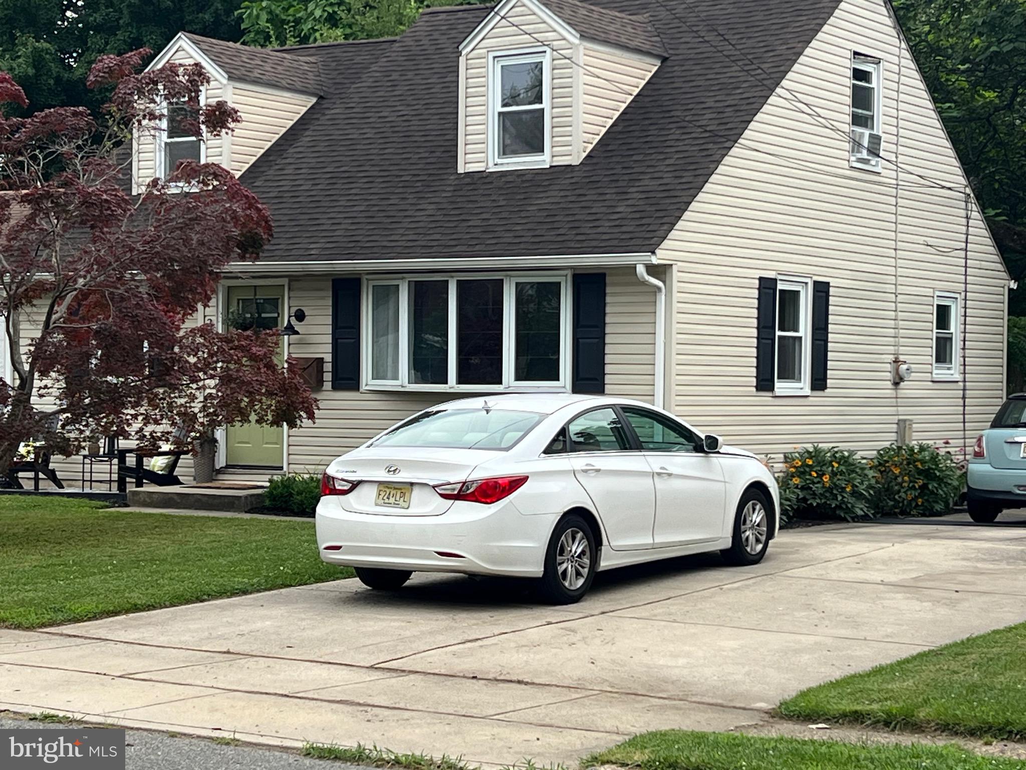 319 Nicholson Road Mount Ephraim, NJ 08059 - Photo 1 of 20