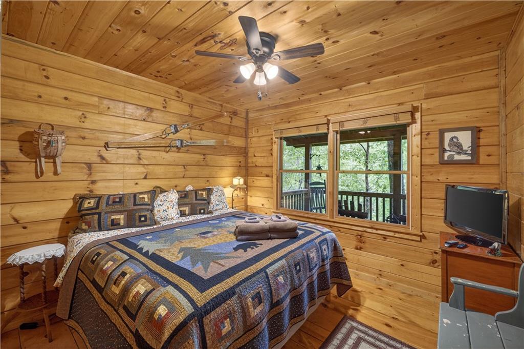 203 Mountain View Road Cherry Log, GA 30522 - Photo 10 of 32