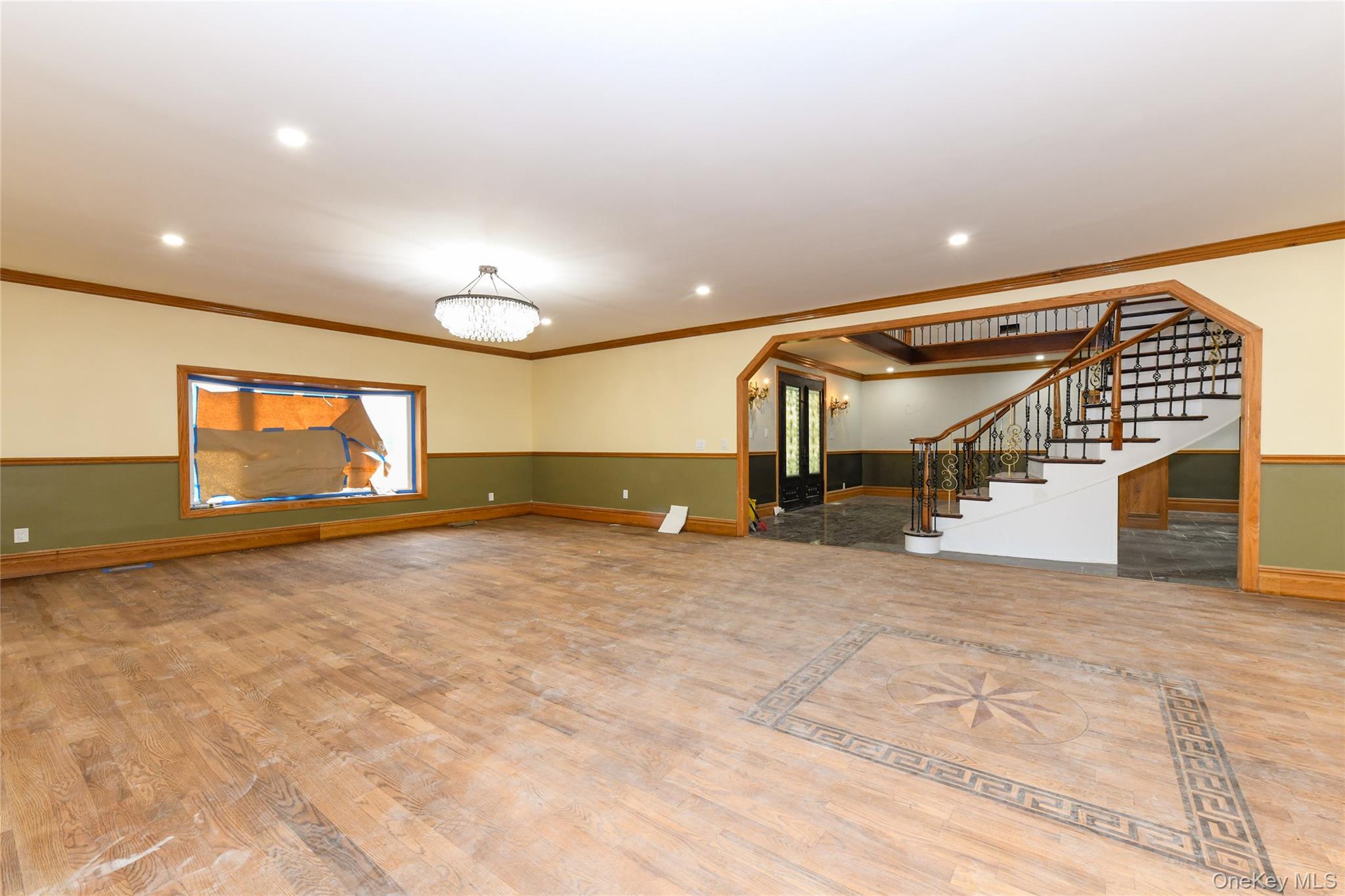 4563 Decatur Place Island Park, NY 11558 - Photo 14 of 40