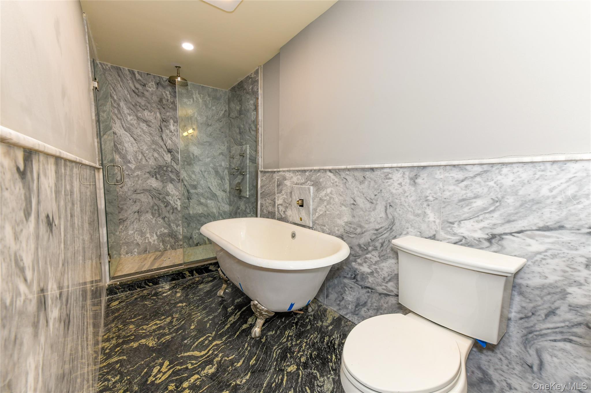 4563 Decatur Place Island Park, NY 11558 - Photo 33 of 40