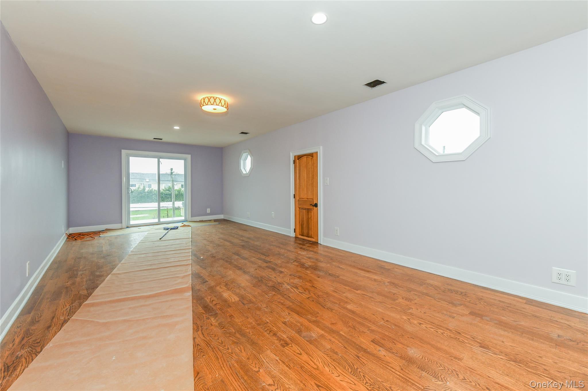 4563 Decatur Place Island Park, NY 11558 - Photo 37 of 40