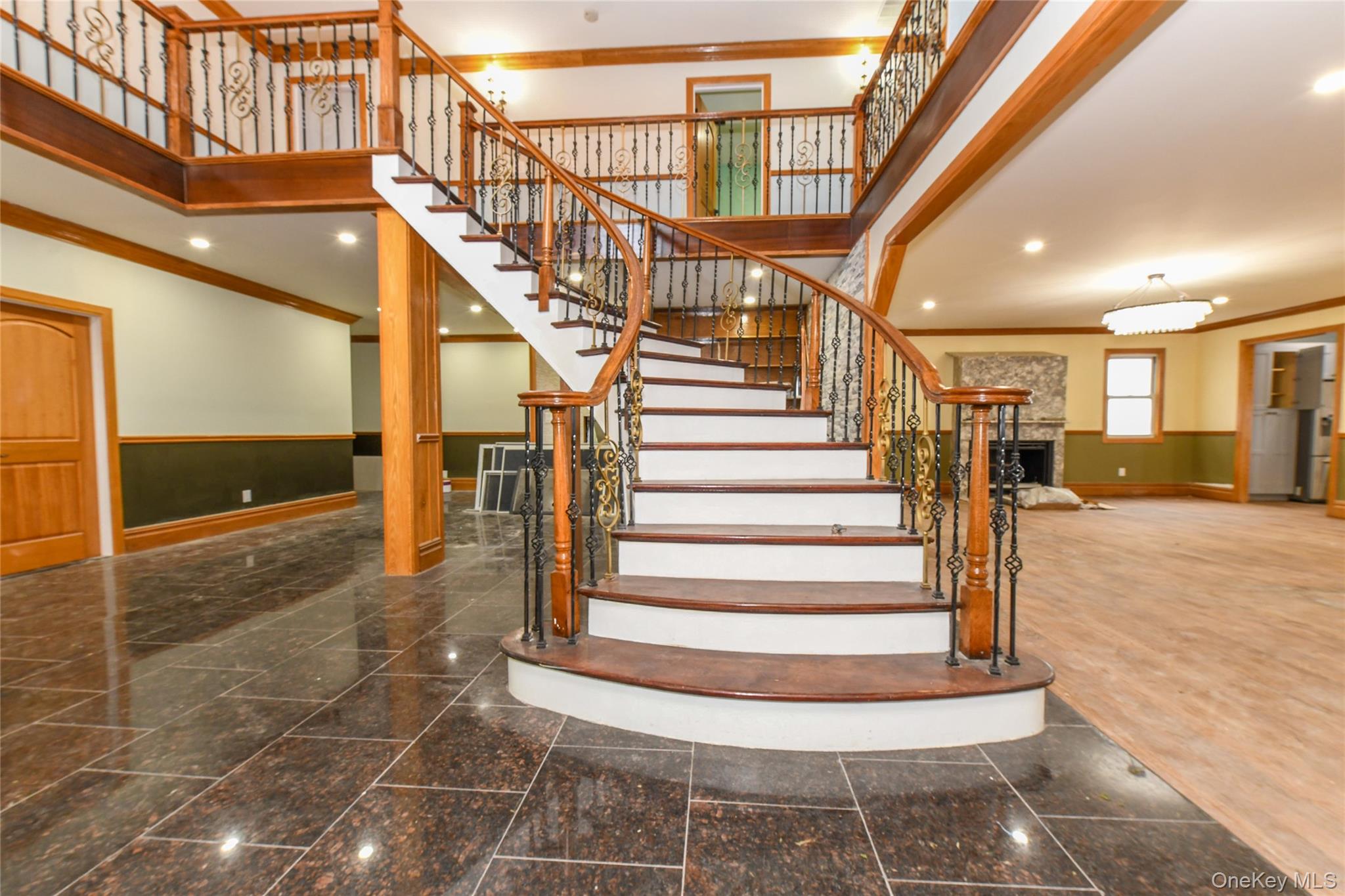 4563 Decatur Place Island Park, NY 11558 - Photo 9 of 40