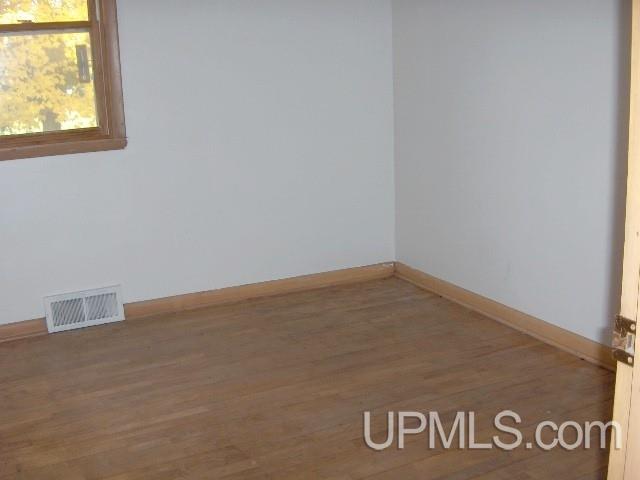 914 West Co Road Florence, WI 54121 - Photo 21 of 29
