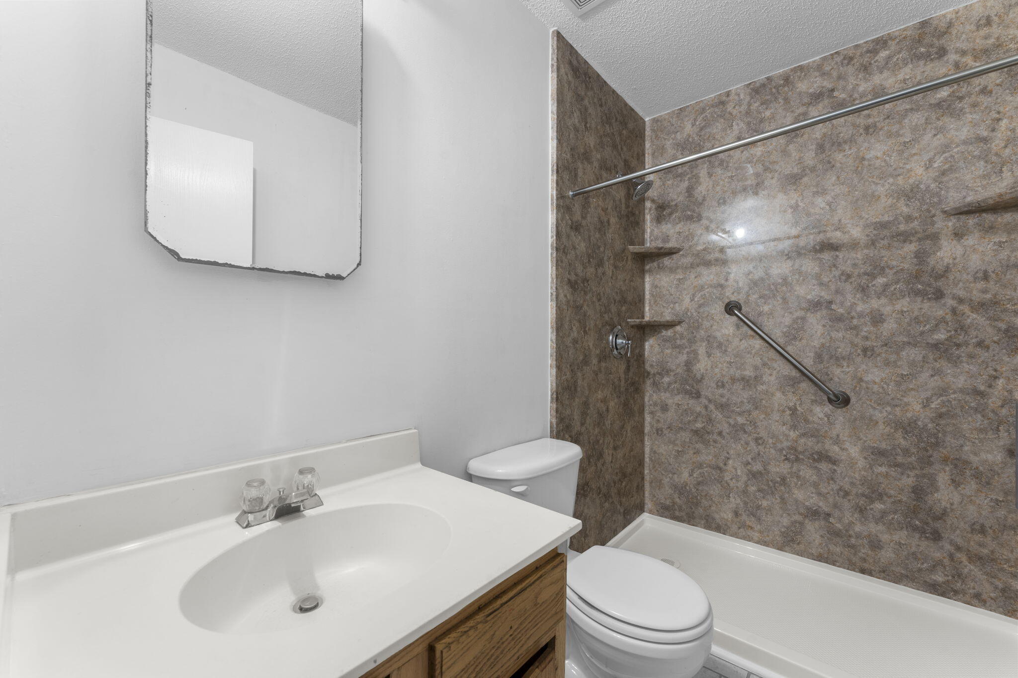 672 Eagle Street Mount Pleasant, SC 29464 - Photo 14 of 32 15-web-or-mls-DSC08870