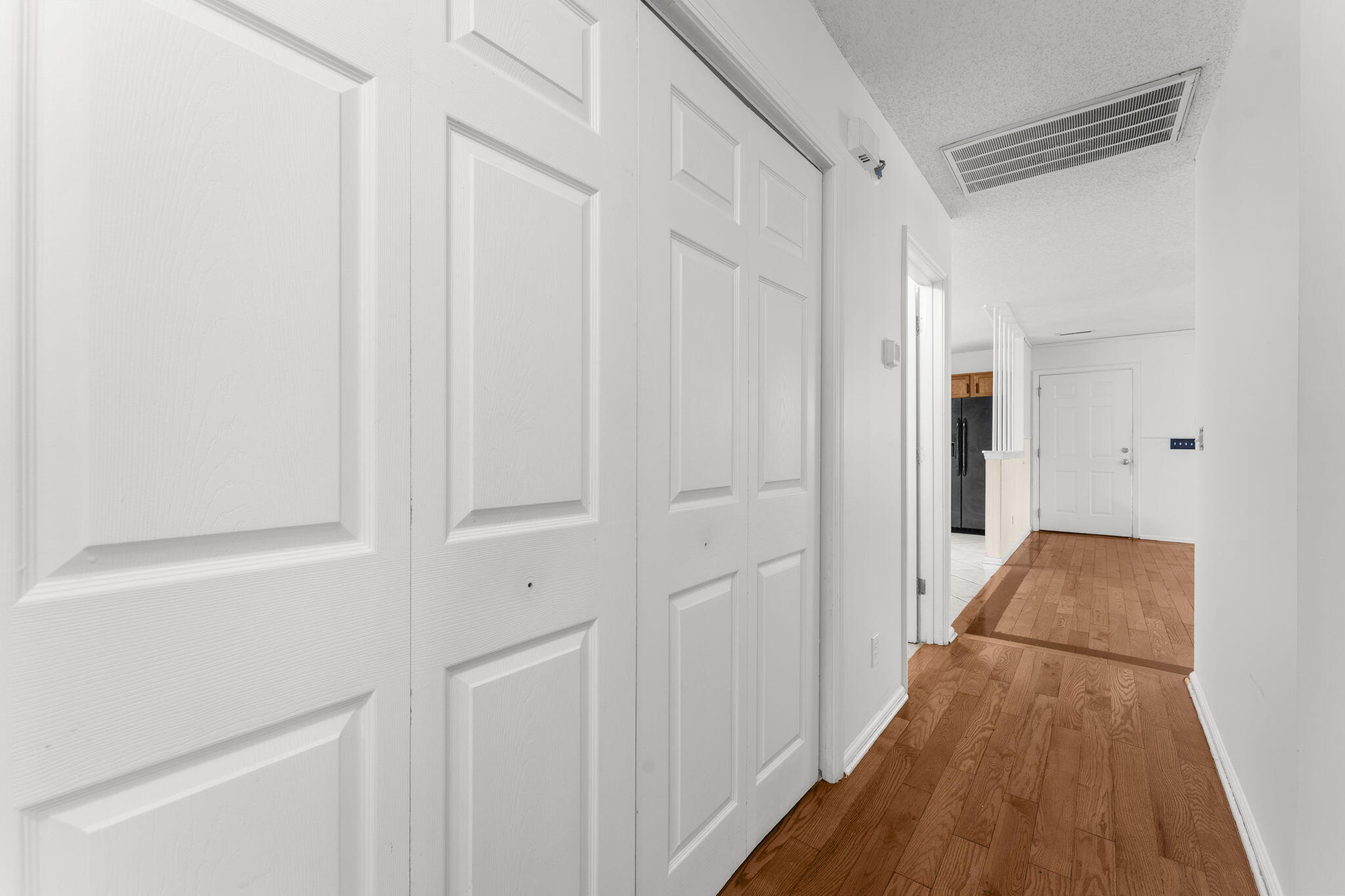 672 Eagle Street Mount Pleasant, SC 29464 - Photo 21 of 32 22-web-or-mls-DSC08905