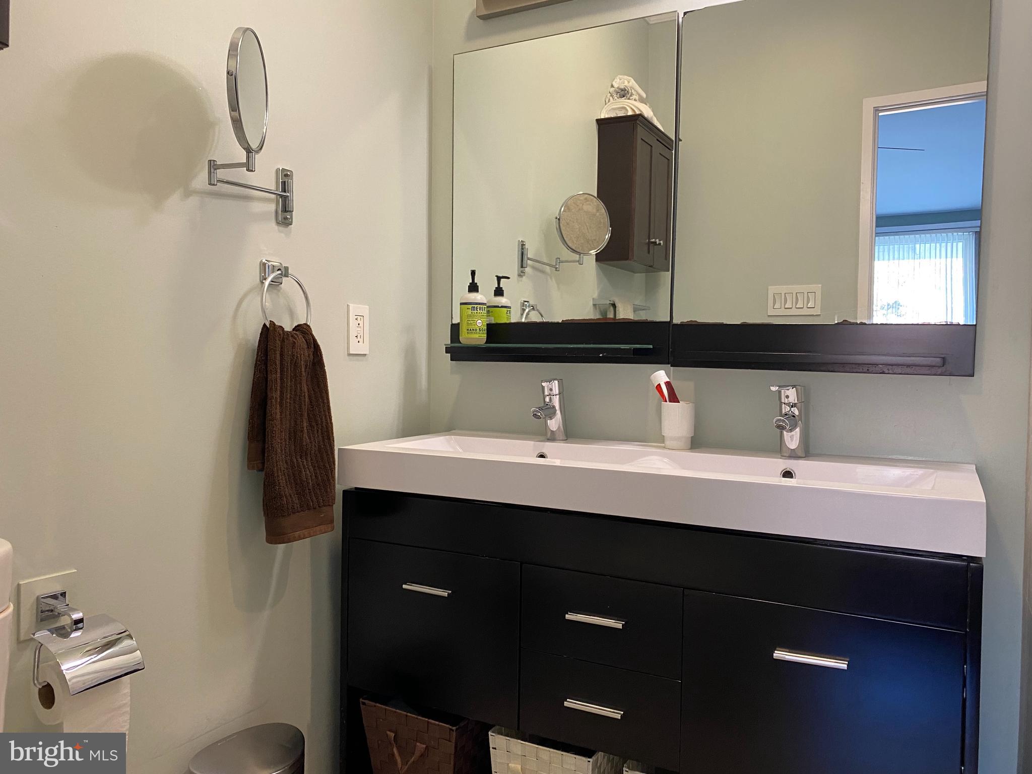 11440 Waterview Cluster Reston, VA 20190 - Photo 8 of 23