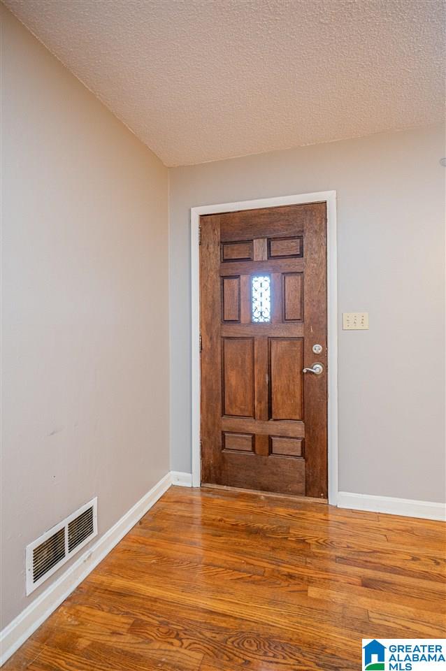 1509 Berry Road Birmingham, AL 35226 - Photo 5 of 46