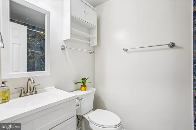 $710,000 | 2757 Stone Hollow Drive, Vienna, VA 22180