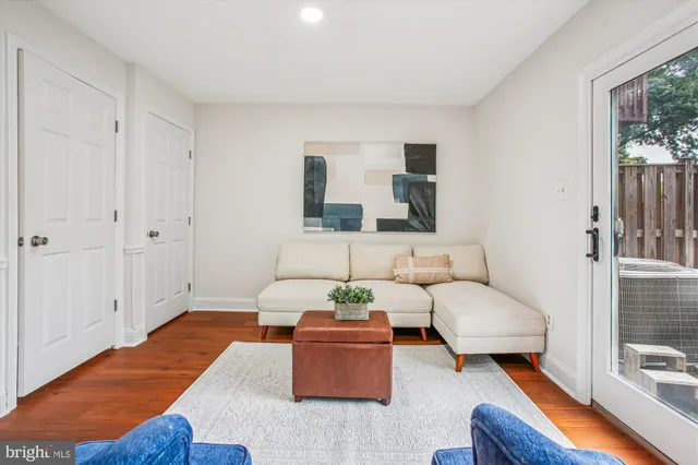 $710,000 | 2757 Stone Hollow Drive, Vienna, VA 22180