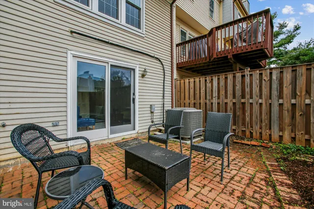 $710,000 | 2757 Stone Hollow Drive, Vienna, VA 22180