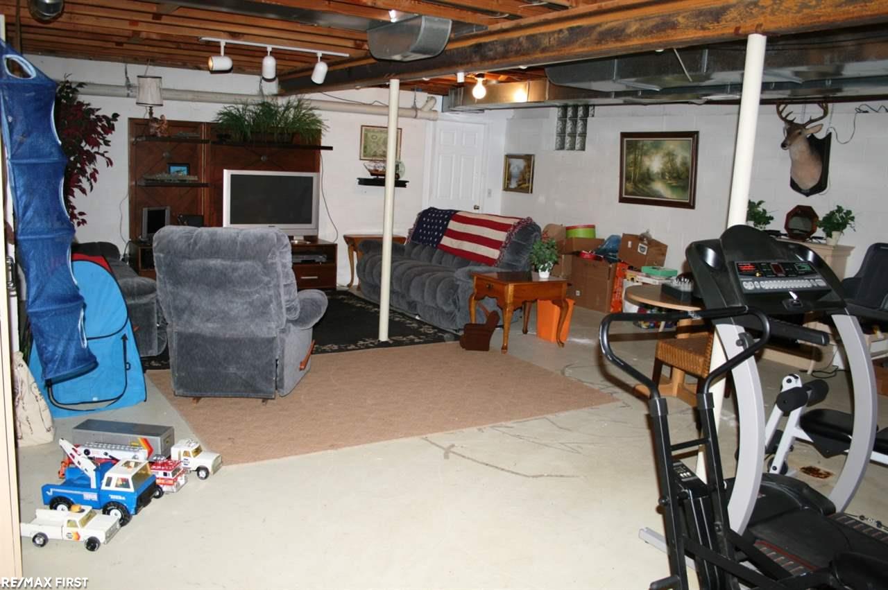 881 Riley Center Road Memphis, MI 48041 - Photo 28 of 43