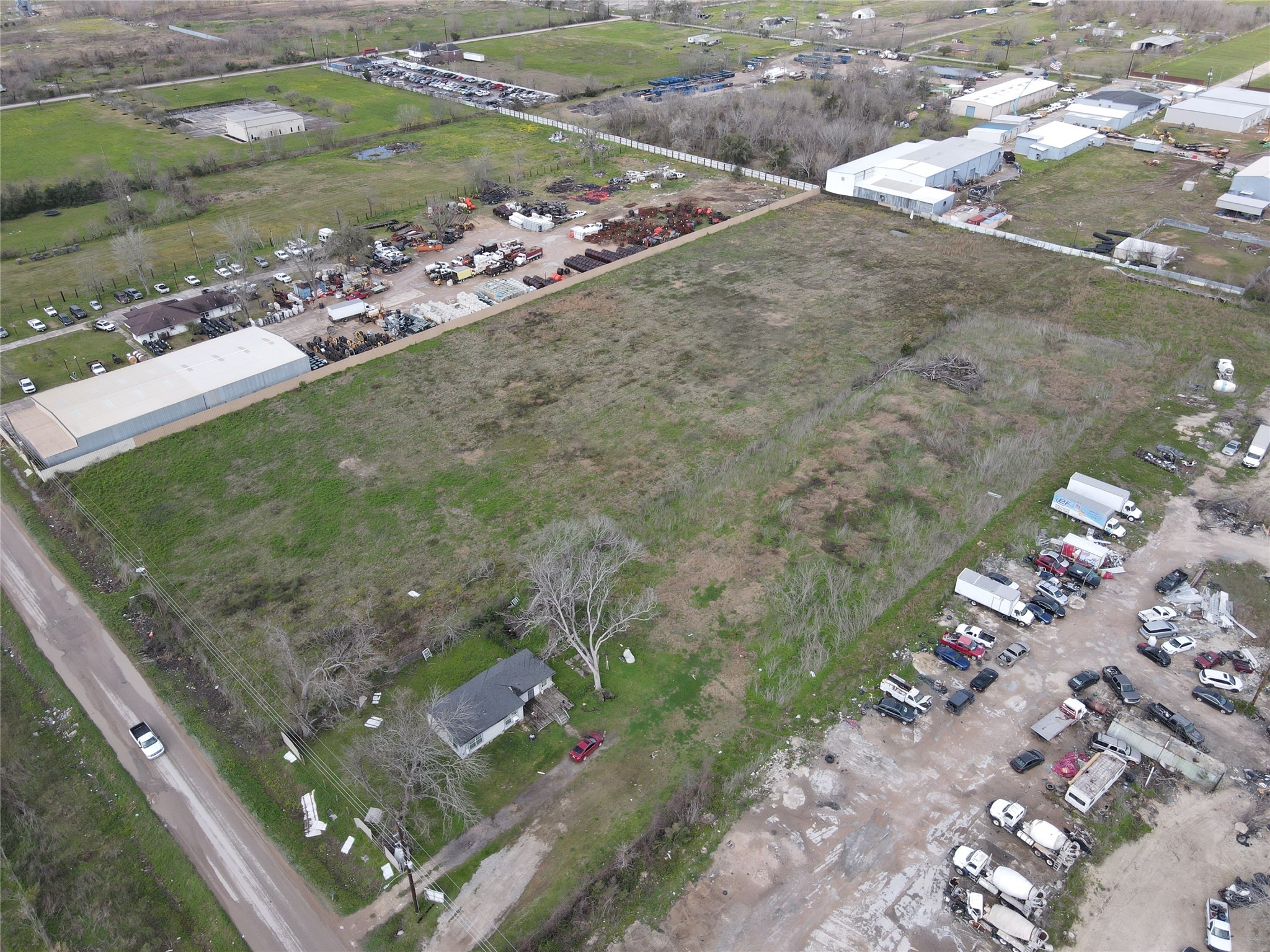 5015 Schurmier Road Houston, TX 77048 - Photo 3 of 3