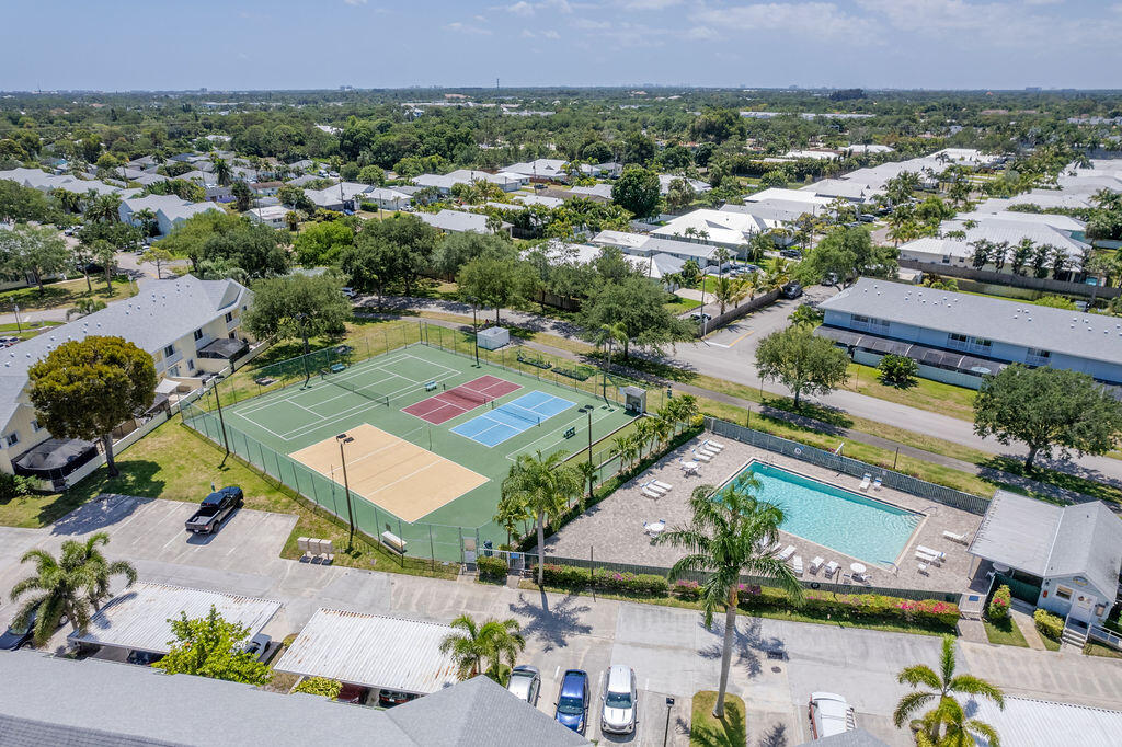 6159 Riverwalk Lane, Unit 2 Jupiter, FL 33458 - Photo 39 of 40 DJI_0541