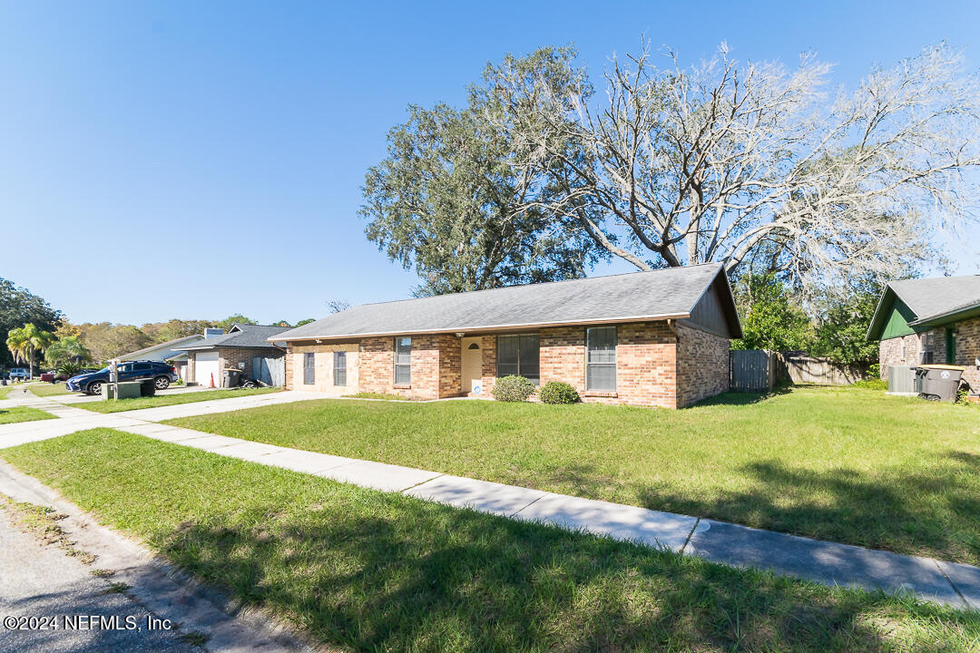 7917 Gulf Road South Jacksonville, FL 32244 - Photo 3 of 20 002