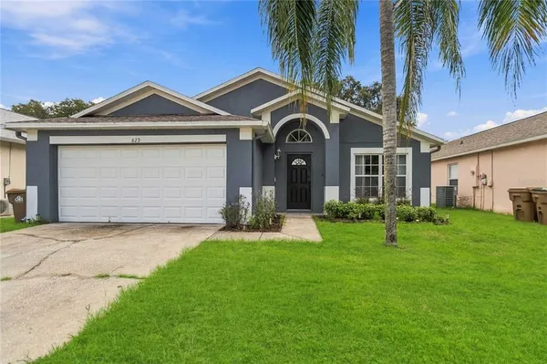 $369,000 | 829 Clear Creek Circle, Clermont, FL 34714