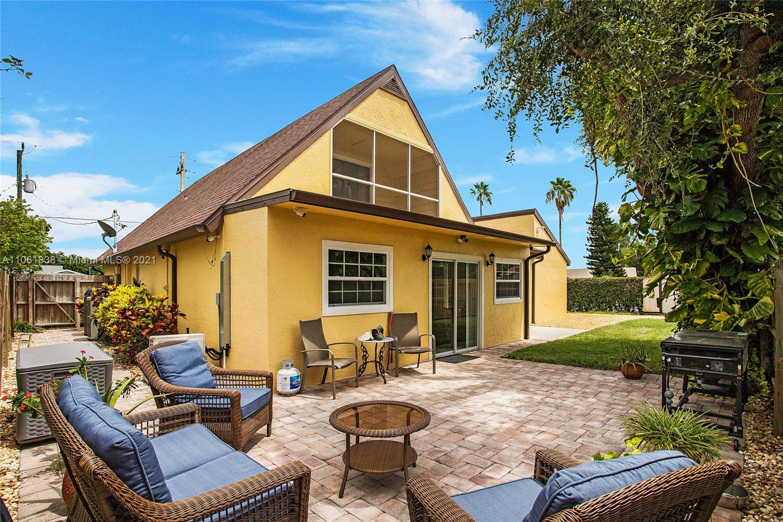 7341 Pebble Beach Road Fort Myers, FL 33967 - Photo 21 of 22 Back Yard