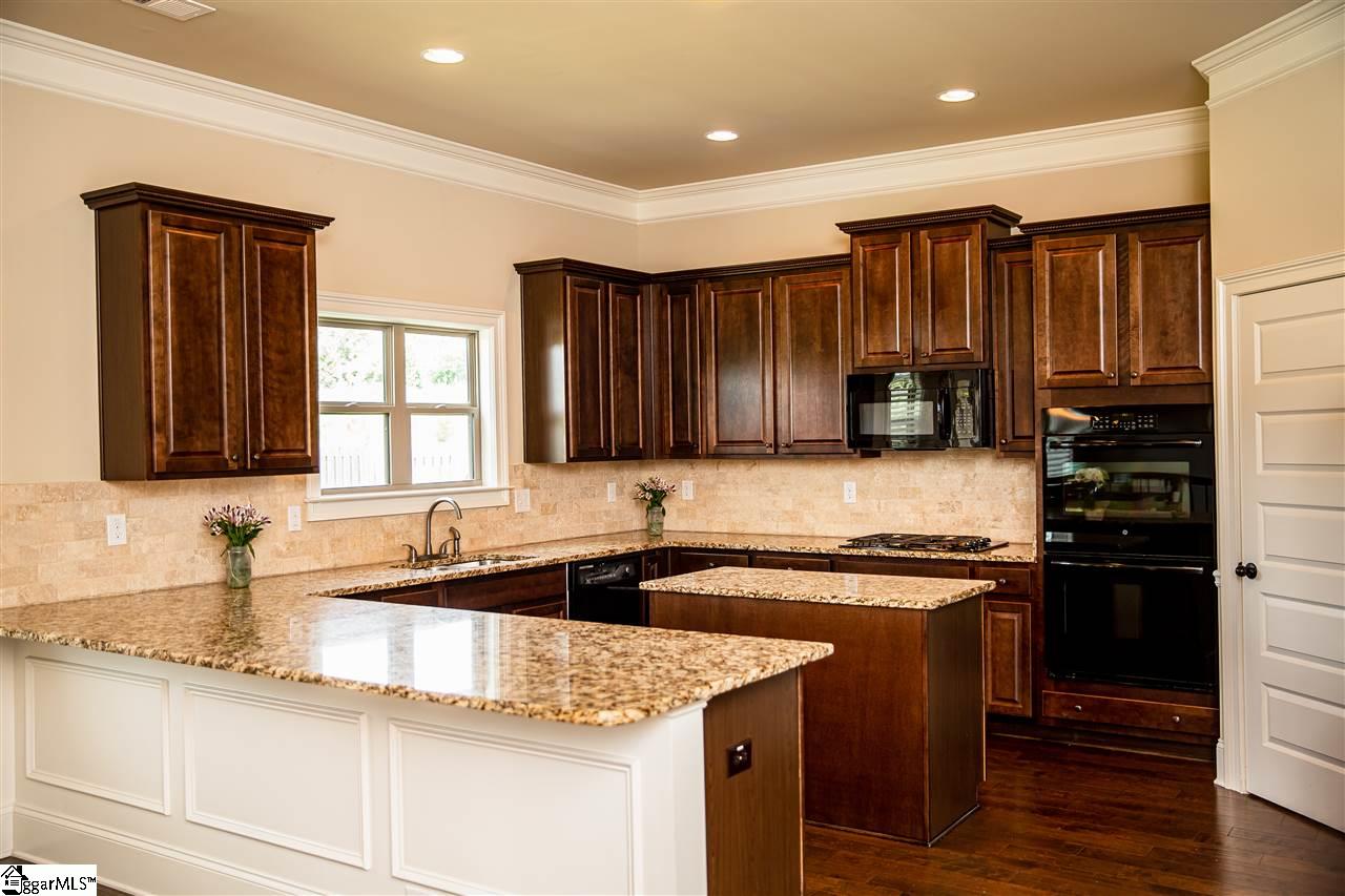 320 Stoneleigh Road Simpsonville, SC 29681 - Photo 12 of 34