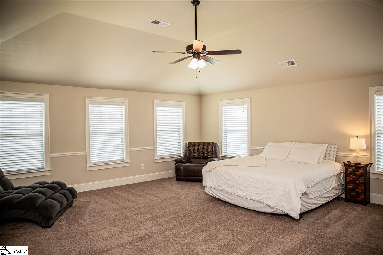 320 Stoneleigh Road Simpsonville, SC 29681 - Photo 21 of 34