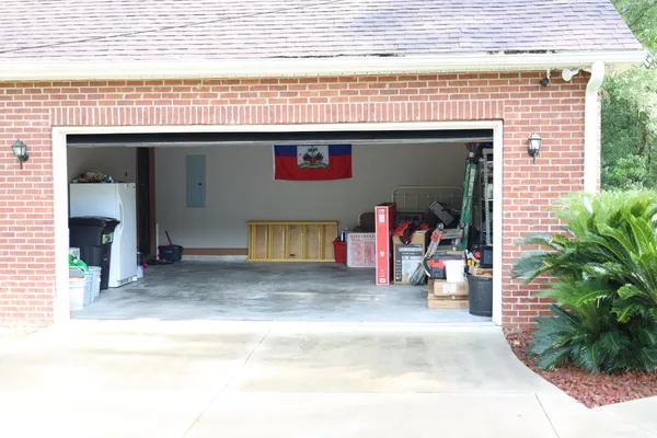 $370,000 | 325 Mine Road, Midway, FL 32343