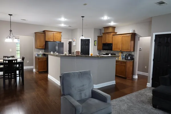 $370,000 | 325 Mine Road, Midway, FL 32343