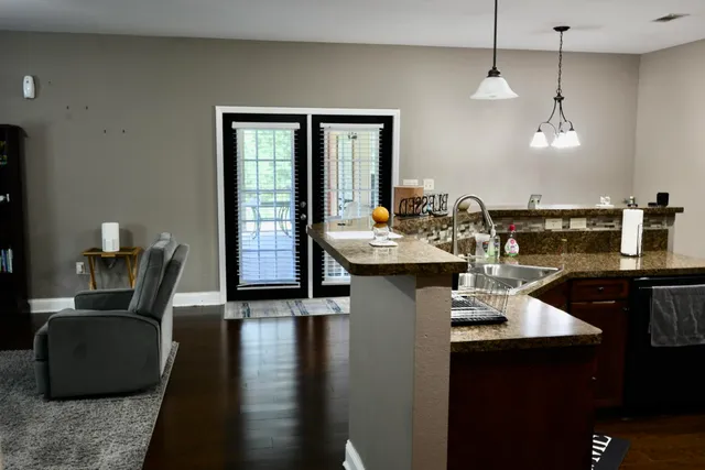 $370,000 | 325 Mine Road, Midway, FL 32343