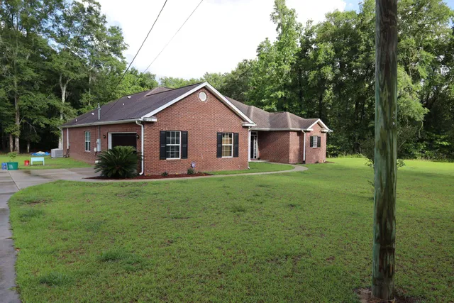 $370,000 | 325 Mine Road, Midway, FL 32343