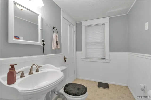 $249,900 | 79 Callodine Avenue, Amherst, NY 14226