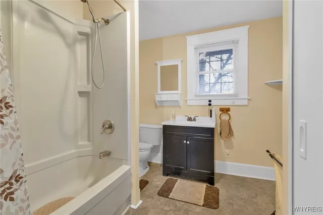 $249,900 | 79 Callodine Avenue, Amherst, NY 14226