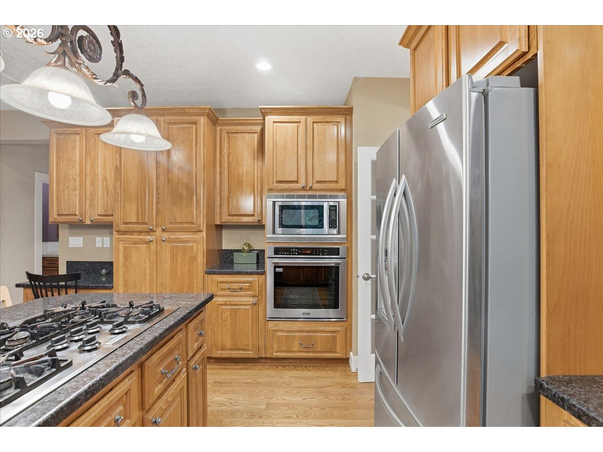 14525 Southeast Duke Street Portland, OR 97236 - Photo 13 of 48