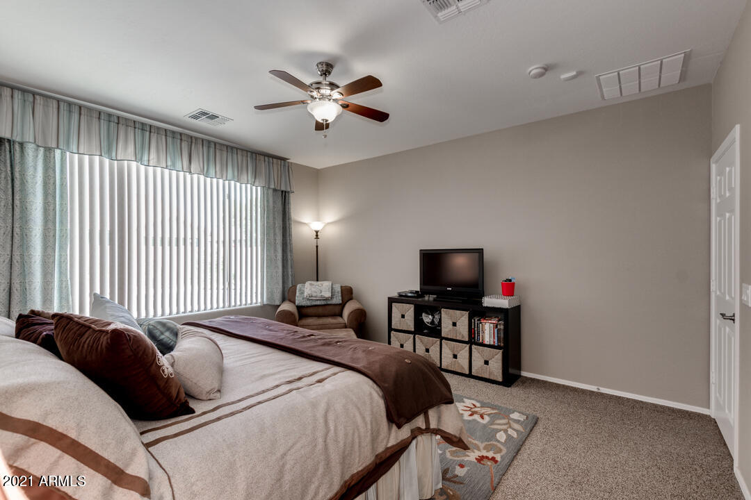 13546 West Port Royale Lane Surprise, AZ 85379 - Photo 14 of 57 14-Port Royale