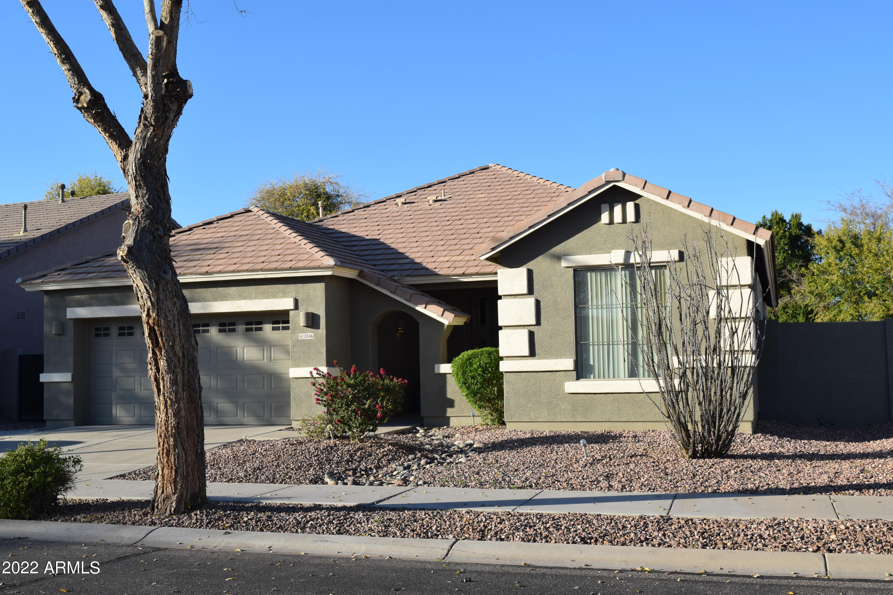 13546 West Port Royale Lane Surprise, AZ 85379 - Photo 2 of 57 aa