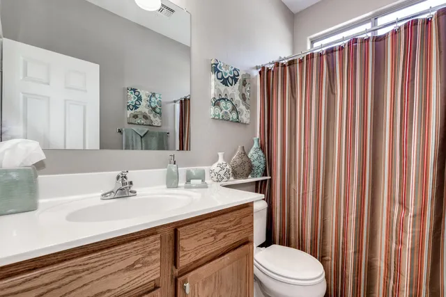 $3,200 | 13546 West Port Royale Lane, Surprise, AZ 85379