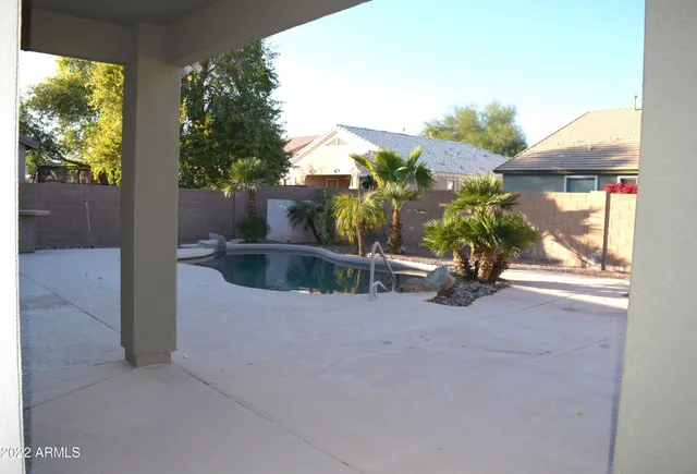 $3,200 | 13546 West Port Royale Lane, Surprise, AZ 85379
